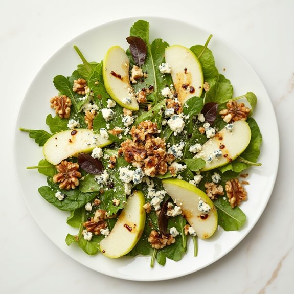 pear and blue cheese salad